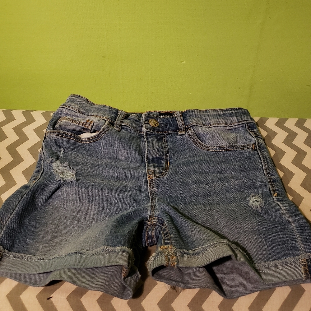 Girls shorts
